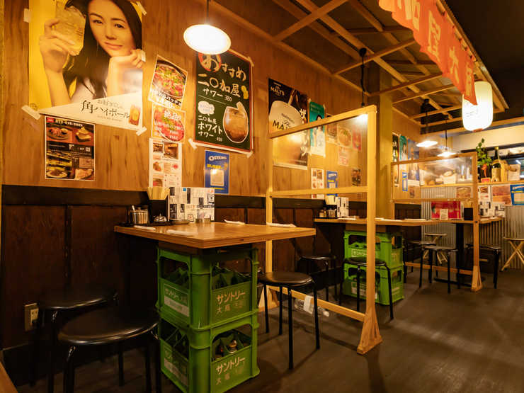 二〇加屋大衆の店内