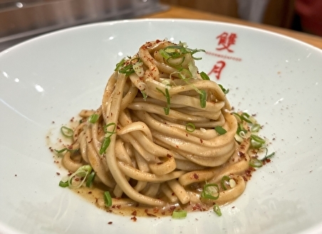 雙月食品社